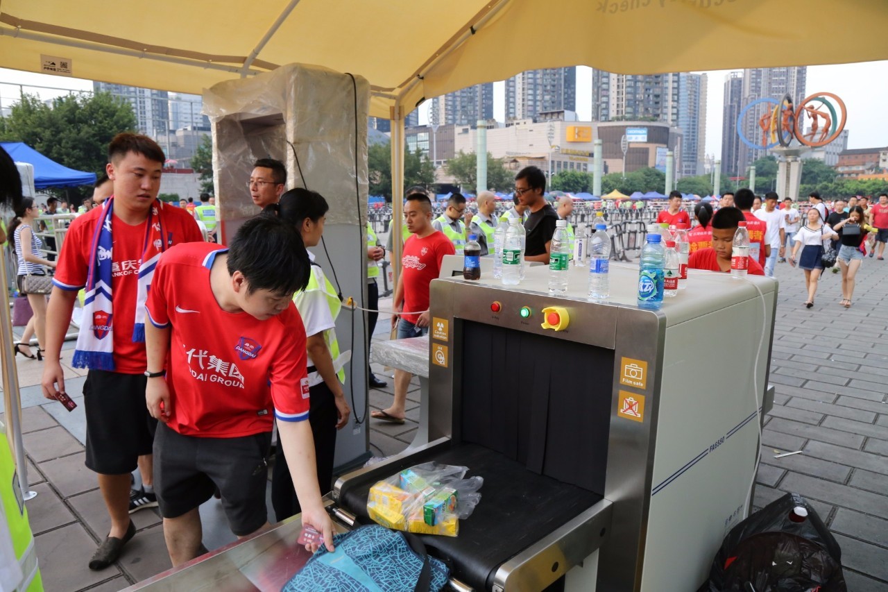 战高温民警,战高温斗酷暑保平安