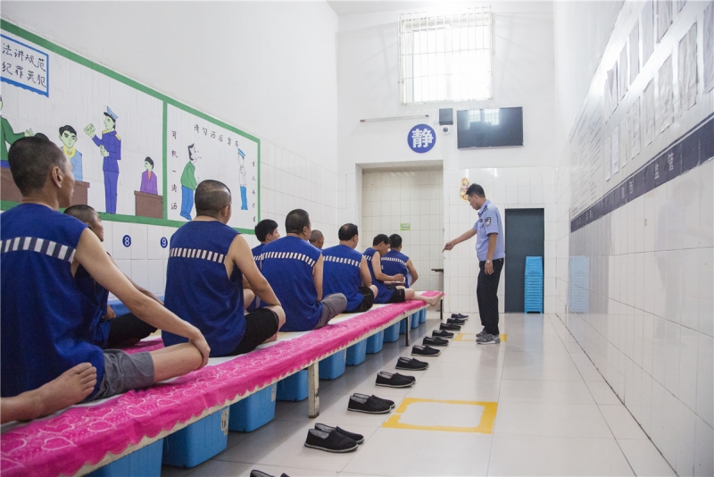 31张大图揭秘神木看守所民警的日常，不能带手机，15分钟巡视1圈