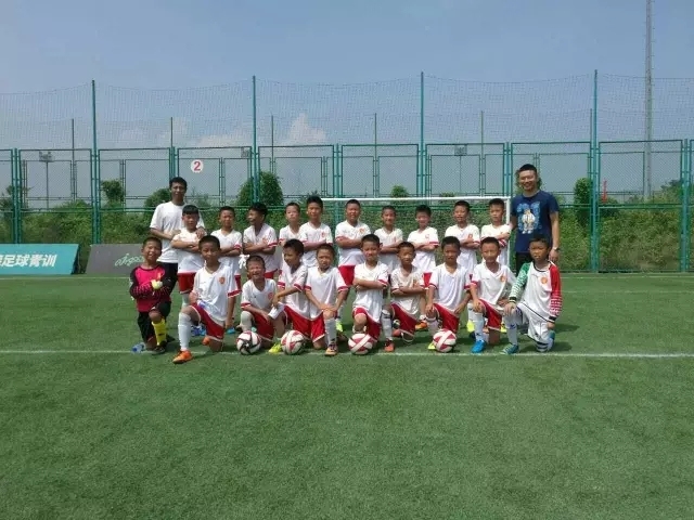 达州青少年足球比赛,第一届中国青少年足球联赛达州