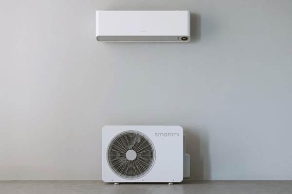 YSL高跟轮滑鞋、Aēsop芥末味牙膏、美的无烟自动炒菜机，它们也许都能买到，但天猫奢侈品频道你可能看都看不到