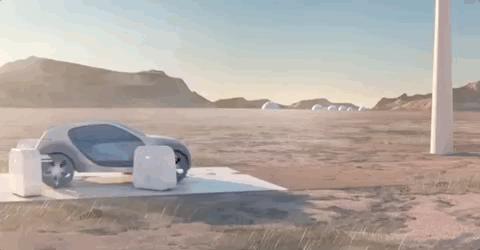 YSL高跟轮滑鞋、Aēsop芥末味牙膏、美的无烟自动炒菜机，它们也许都能买到，但天猫奢侈品频道你可能看都看不到