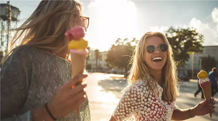 omg鍐烽棬鐢滃搧,omg鍏ㄩ儴鍚冩硶