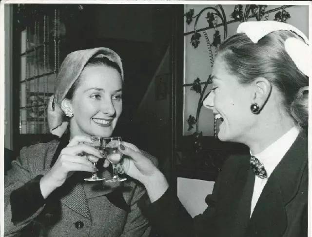 一个美丽又优雅的女人奥黛丽赫本,优雅有气质的奥黛丽赫本