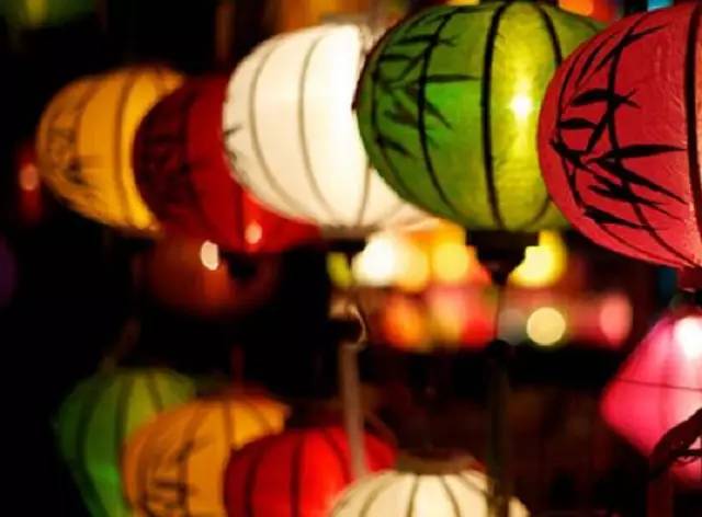 男朋友送你口红100支,男朋友一支口红都不愿意送你