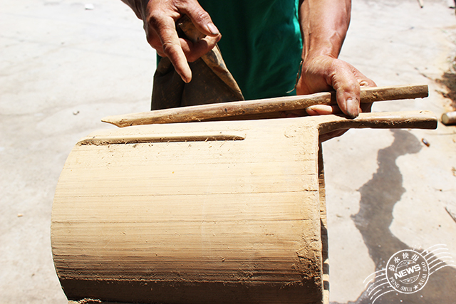 溱东古砖古瓦烧制技艺,传统青瓦的制作讲解