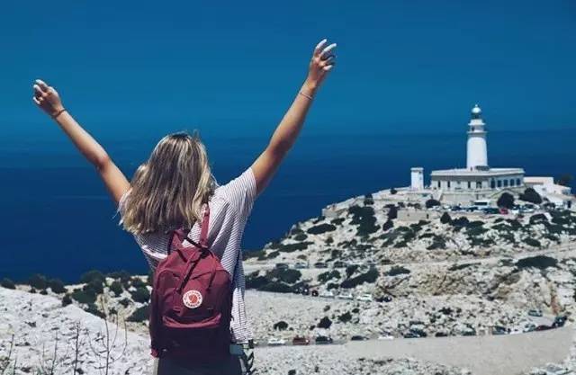 百搭双肩包推荐小众高级感,一款兼顾颜值与实用的双肩包