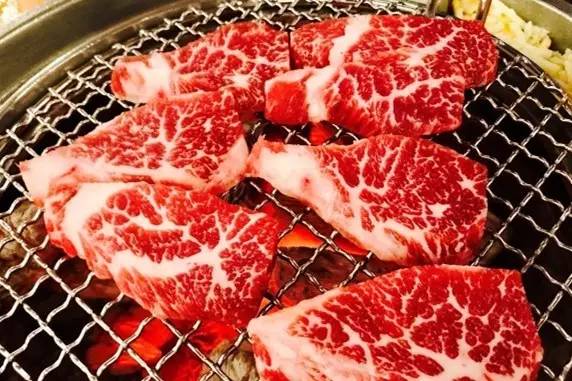 成都好吃的烤肉店推荐,来成都必体验的一家烤肉店