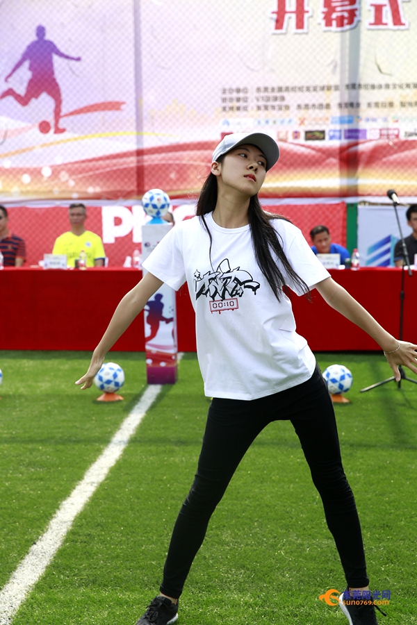 校友齐聚燃热血青春第二届东莞全国高校校友足球联赛开波