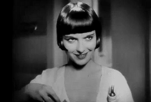 你和金融女神之间，可能差的仅仅是一个发型！