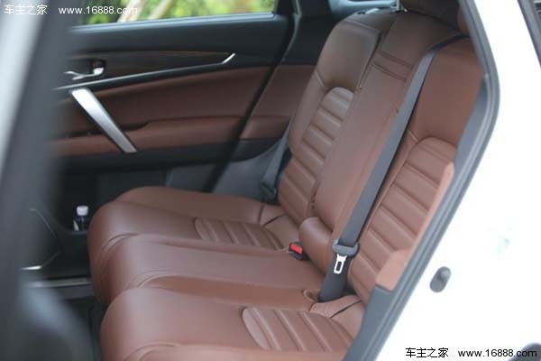 本田ur-v降价后销量怎么样,urv为什么能成中级suv