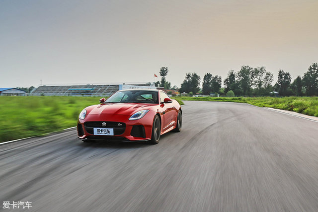 捷豹f-type高速实测,捷豹f-type可以混超跑圈吗