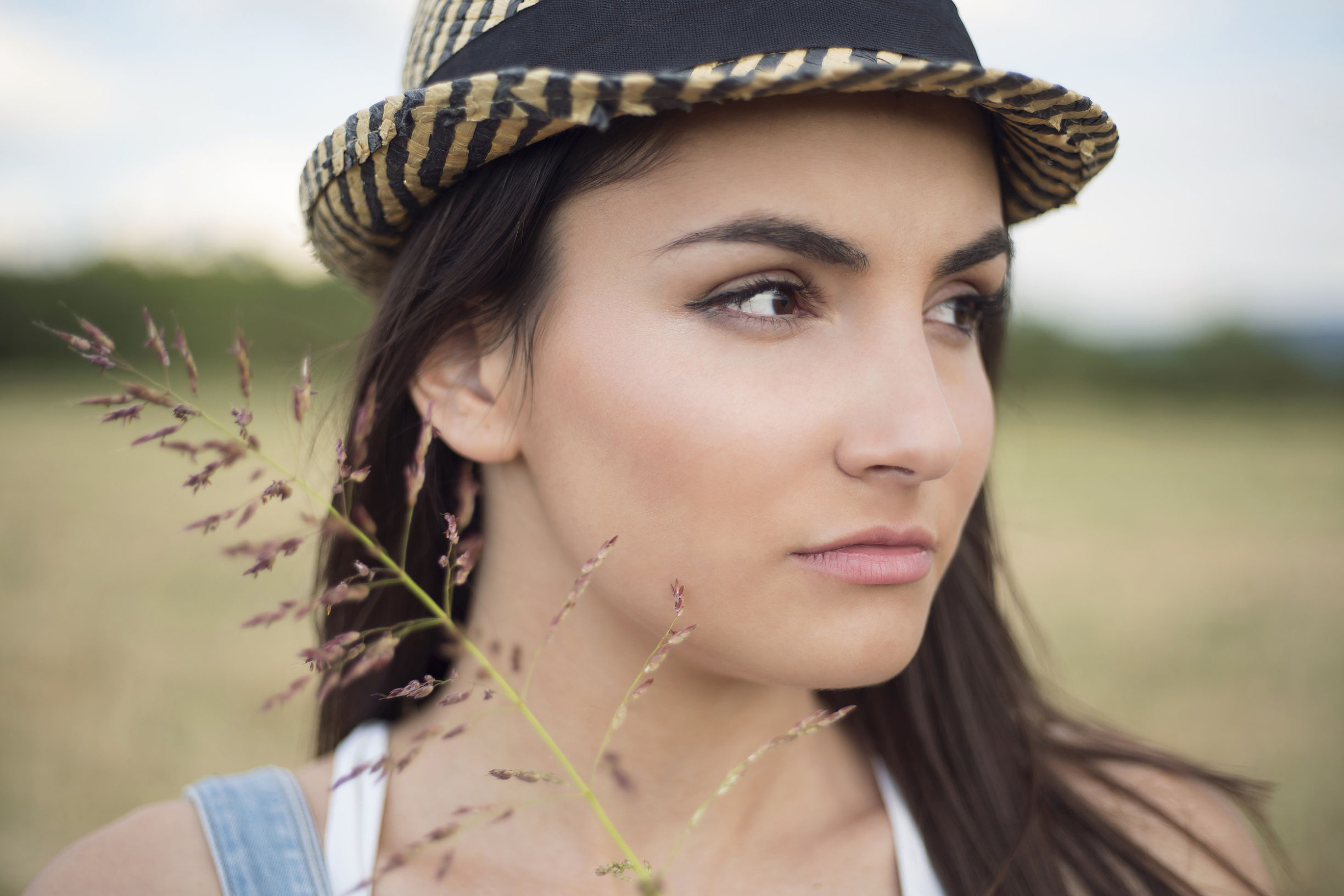 晒黑的黑色素怎么才能淡化,晒黑了去除黑色素就能白吗