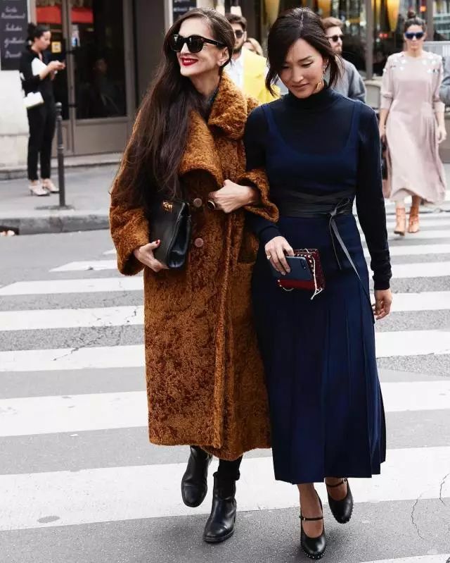 秀自己，赢大奖！百奢与ToryBurch携手寻找校园时尚大使