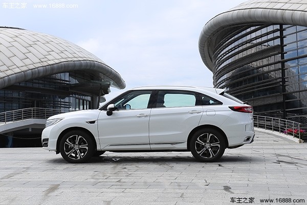 本田ur-v降价后销量怎么样,urv为什么能成中级suv