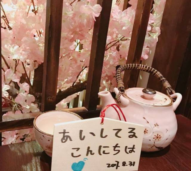 「霸王餐」请问你今天要来点兔子吗？火遍朋友圈的网红抹茶店要送“绿”了！