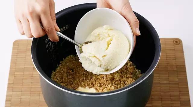 豆浆做菜的家常做法,喝不完的豆浆可以怎么做饼