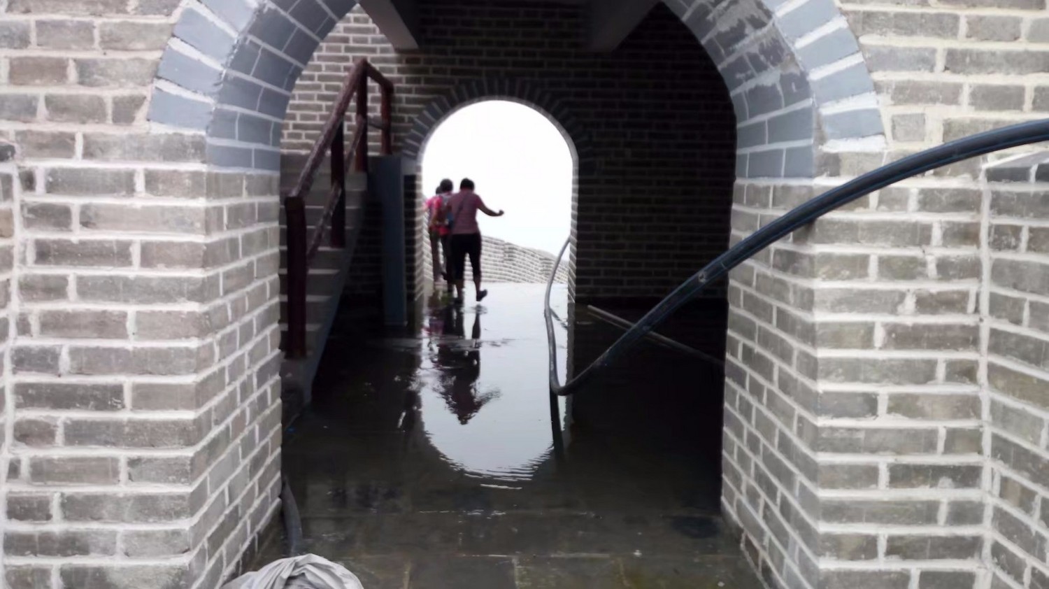 龙泉寺山小环穿——与教师一起爬山庆祝教师节