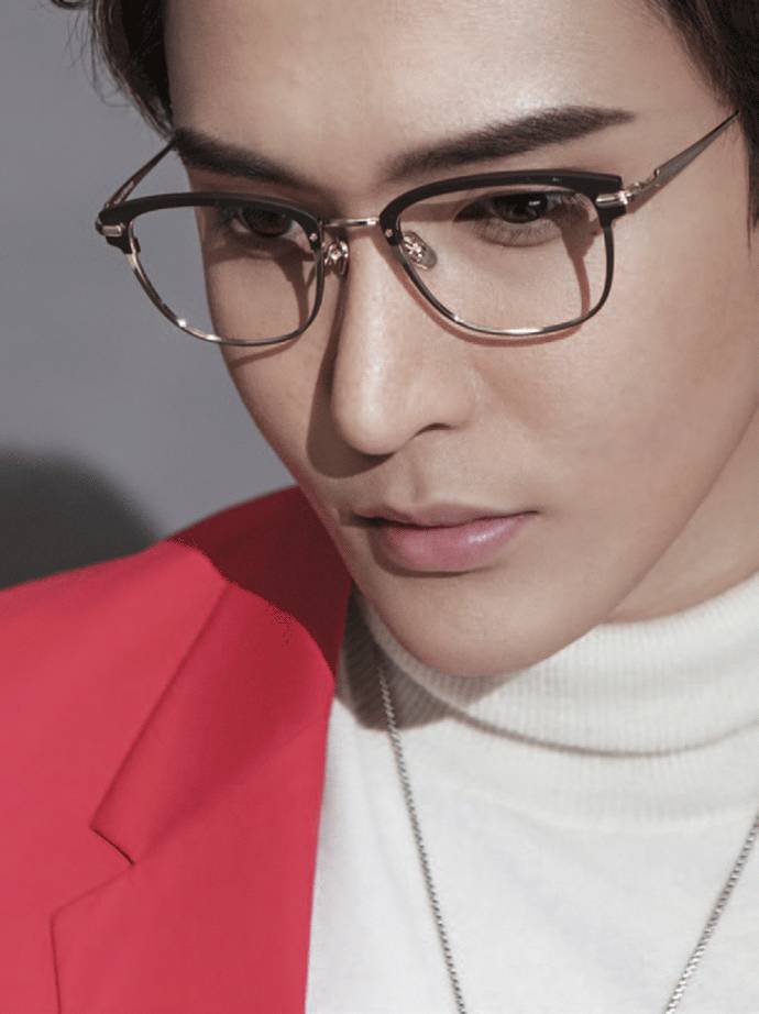 时装大片主视觉,正装写真服装