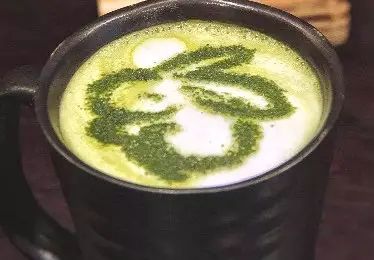 「霸王餐」请问你今天要来点兔子吗？火遍朋友圈的网红抹茶店要送“绿”了！