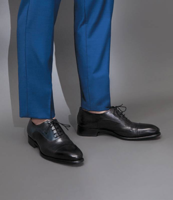 时装大片主视觉,正装写真服装