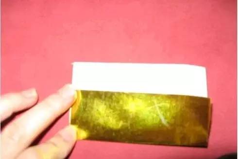 黄纸手工折纸菠萝元宝,中秋节元宝折纸的教程简单又漂亮