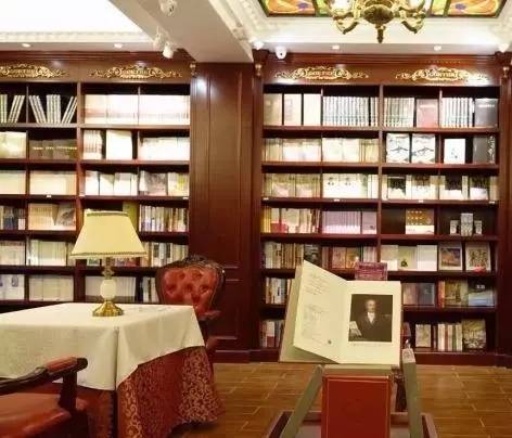 乐游｜国庆节不出门的，来沈阳这些最美看书圣地，装文艺，玩自拍，看猫咪……都能满足你~