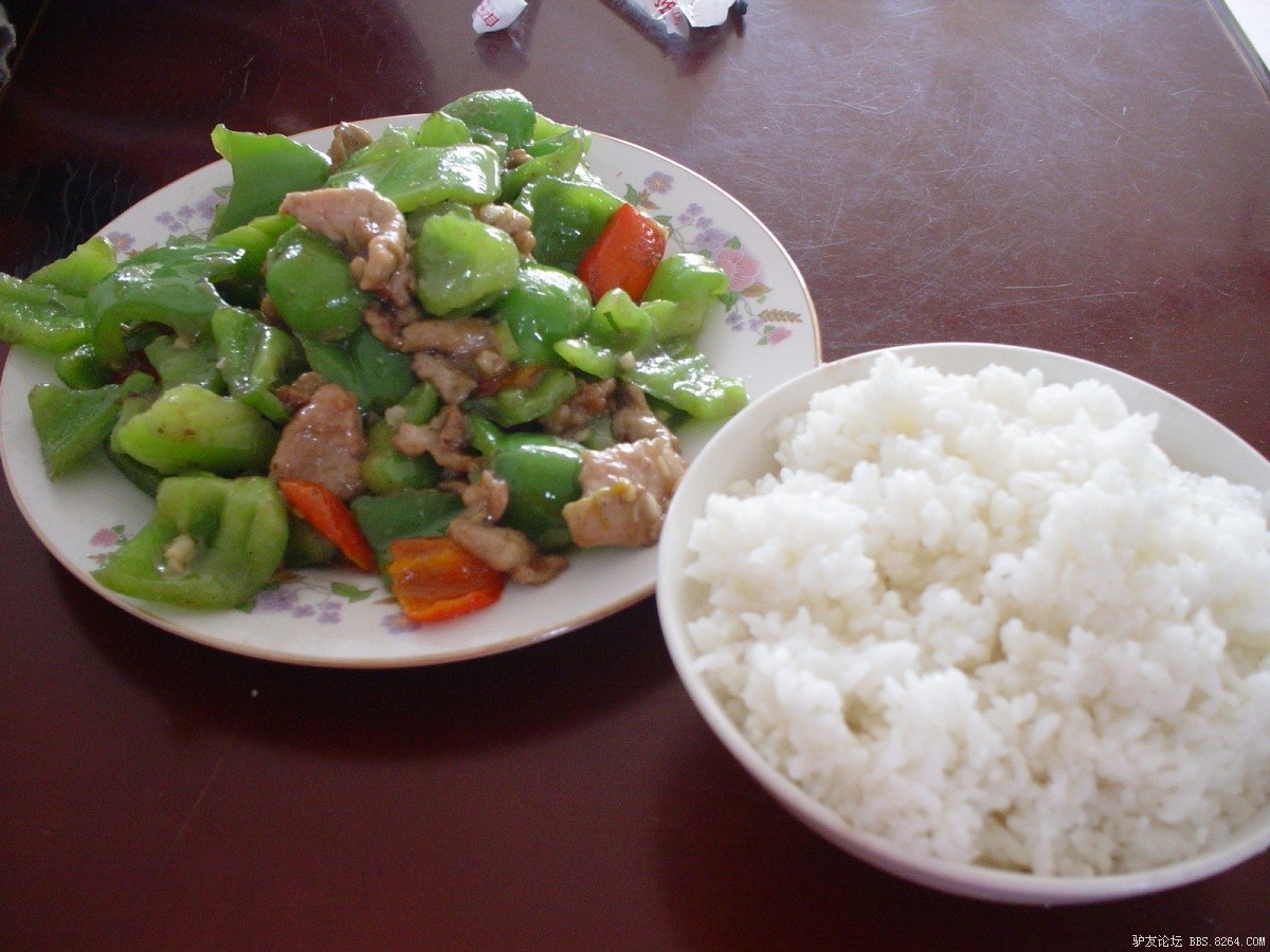 一个人一台车到西藏,一个人一辆车直通拉萨