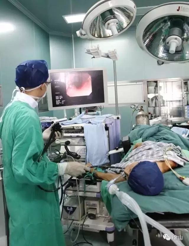 消化道肿瘤最新治疗,消化道肿瘤不开刀能治好吗