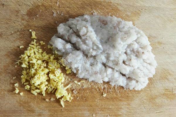 宴会菜清蒸虾丸,清蒸莲藕虾丸