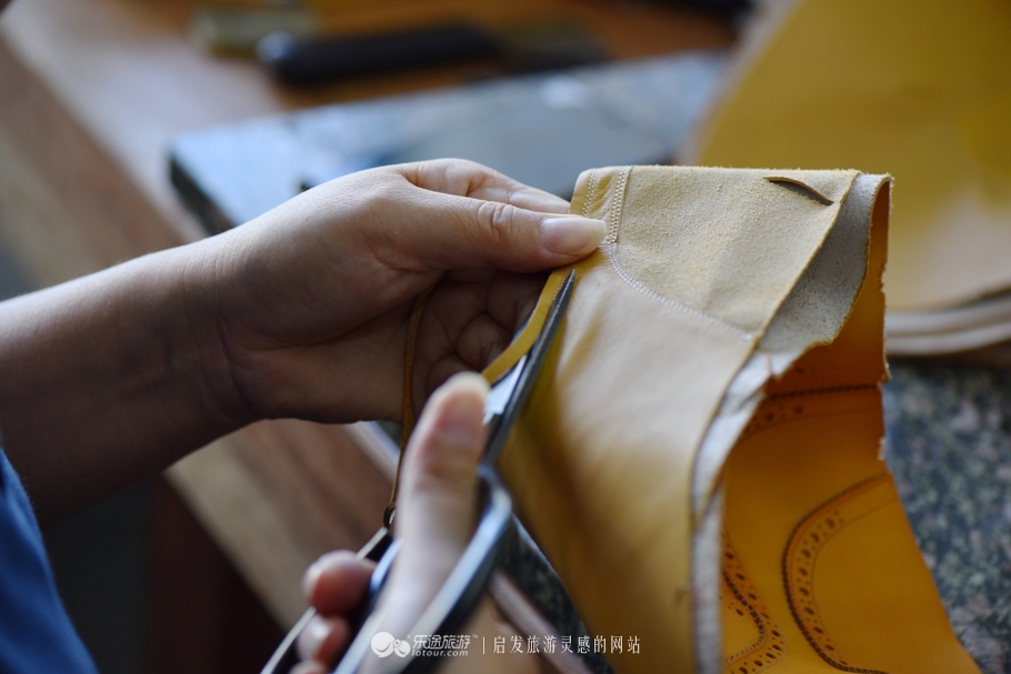 正宗高档老北京鞋,北京1978手工皮鞋加盟
