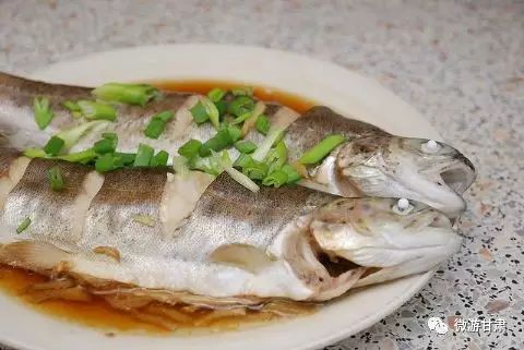 金昌一日游适合去哪里吃饭,去金昌旅游吃什么好