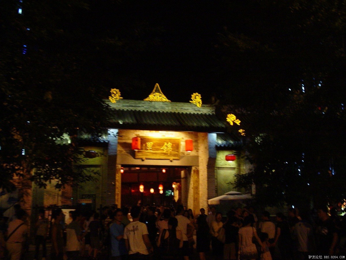 一个人一台车到西藏,一个人一辆车直通拉萨