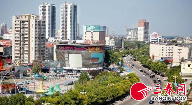 灞辨按涓轰即浜竴浠戒埂閲庣殑鑷劧瀹侀潤,灞辨按鐩镐即缇庢枃