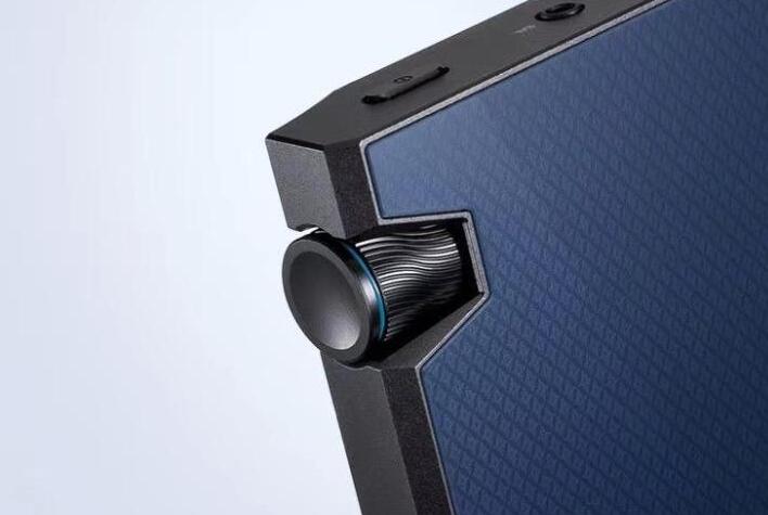 AK70MKII全面升级追求极至的工艺美感