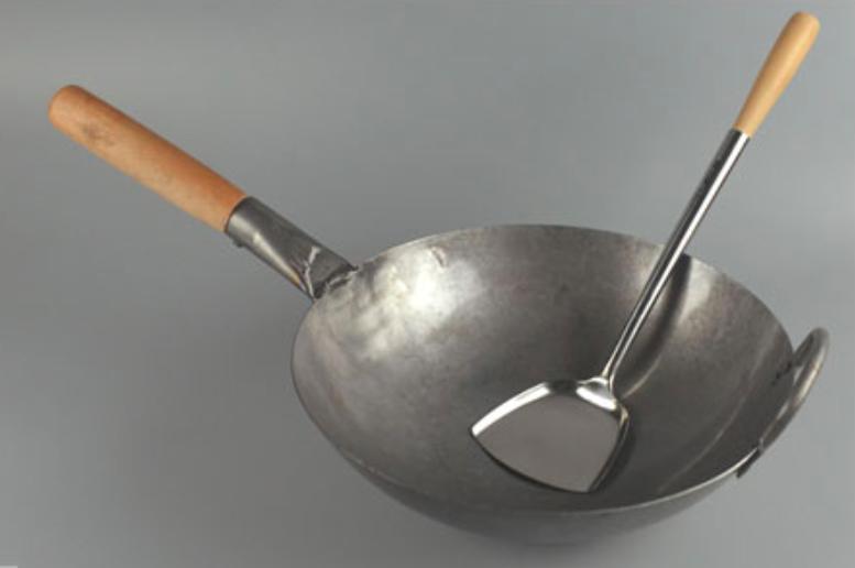 无锅不成家，这7口锅能暖心、能上镜，还能当传家宝｜编辑之选第12期