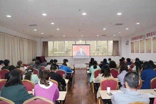 领航·倾听｜新思想引领新征程！各地妇联策划热议学习贯彻习*平近**新时代中国特点社会主义思想