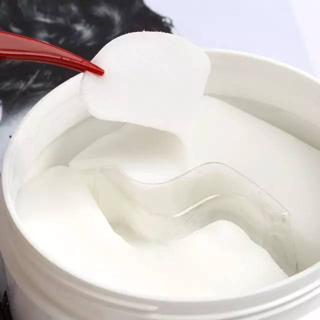 日本30岁前好用的眼霜,日本女生成年年龄