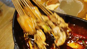 你能分清火锅冒菜和串串香吗,冒菜麻辣烫火锅串串香的区别