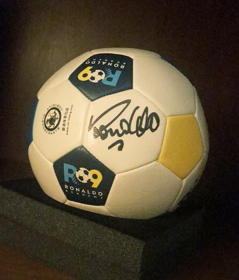 从科比到马拉多纳的巨星,从科比到乔丹到詹姆斯