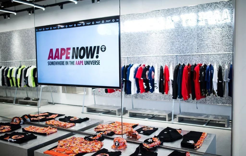 冲入美国的AAPE，用源自街头的设计实力圈粉