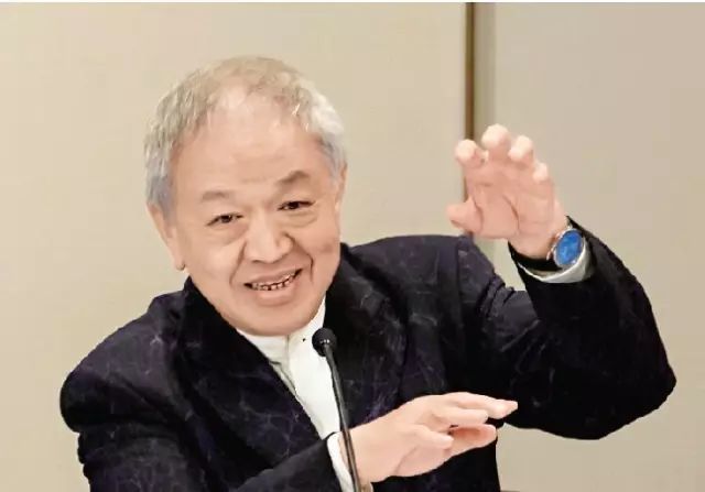 李嘉诚的打工皇帝,李嘉诚一年收入