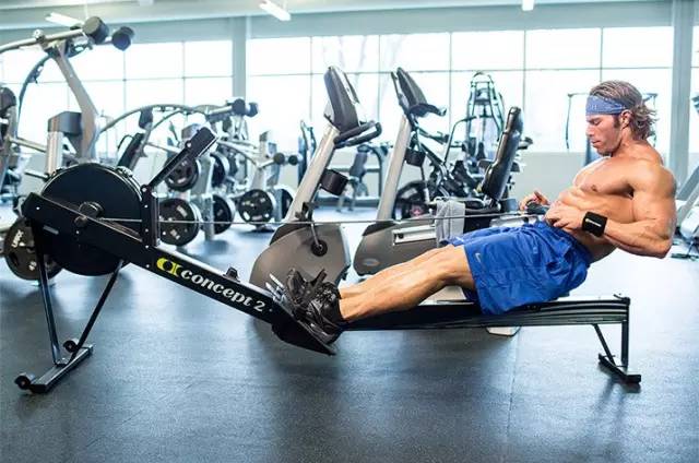 健身房用什么器械减肥最快,健身房先练有氧还是先练器械