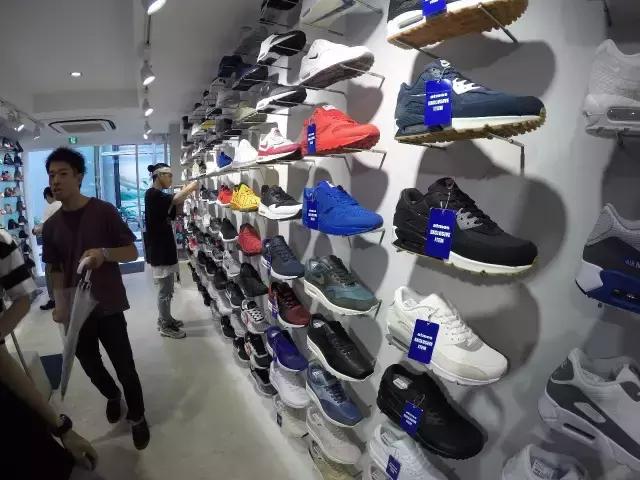 逛完这10家原宿球鞋店后，爆款冷门你想要的这里都有！