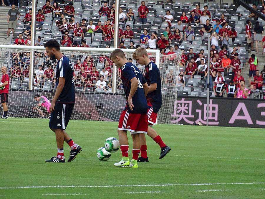 拜仁对阵ac米兰,拜仁德国超级杯发布会