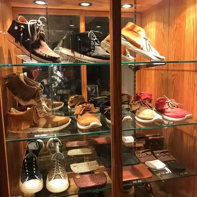 逛完这10家原宿球鞋店后，爆款冷门你想要的这里都有！