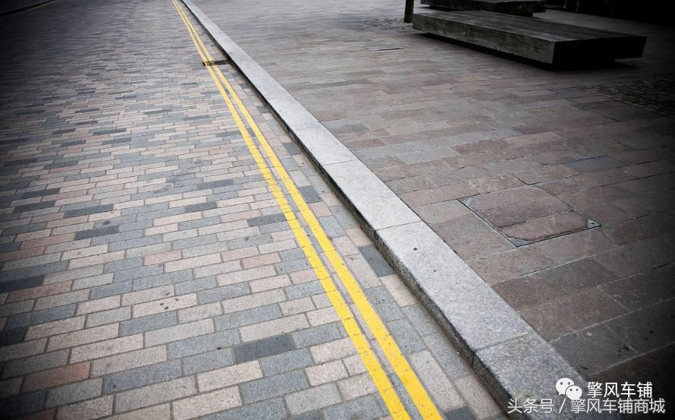 道路中间黄线虚线的含义是什么,道路两边的白线虚线是什么意思