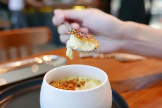 杭州武林门大草坪上270°透明玻璃屋！梦幻甜品咖啡店，童话的甜蜜