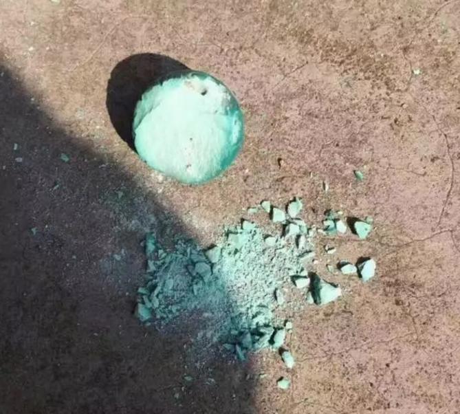 最简单鉴别绿松石真假视频,一招鉴定绿松石