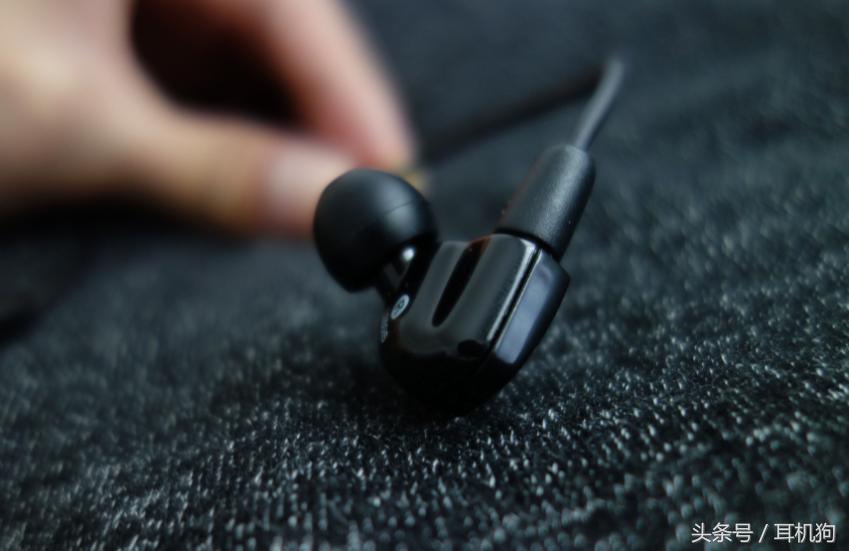 铁三角ls50is与ls70is差别大不大,铁三角ls50is对比ie40pro深度评测