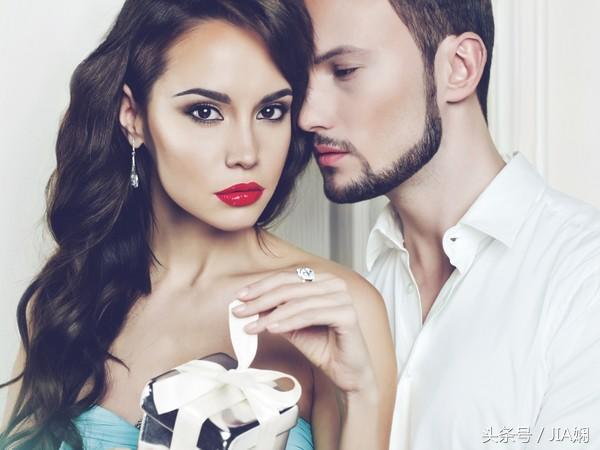 十二星座男外貌协会,十二星座男哪个星座最有实力